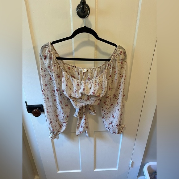 Altar’d State Blouse Flora Crop Top Size Small - Picture 1 of 3